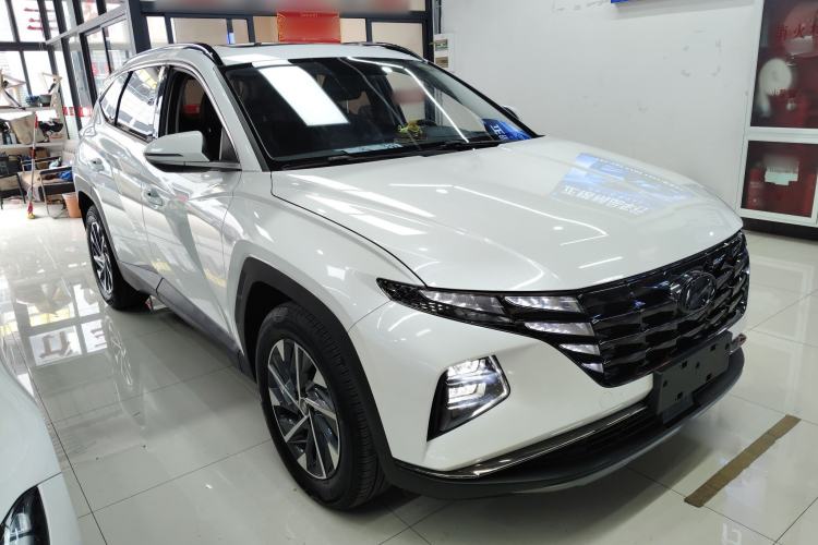 Used Hyundai Tucson 2023 Tucson L 1.5T Automatic Two-Wheel Drive GLX Elite Edition Front Right 45 Deg