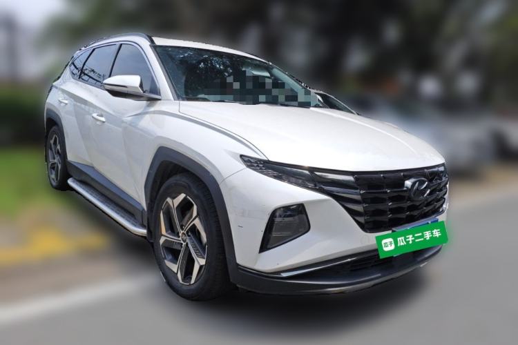 Used Hyundai Tucson 2023 Tucson L 1.5T Automatic Two-Wheel Drive LUX Prestige Edition Front Right 45 Deg