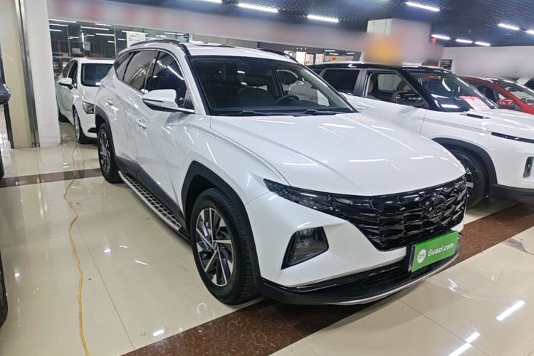 Used Hyundai Tucson 2023 Tucson L 1.5T Automatic Two-Wheel Drive GLX Elite Edition Front Right 45 Deg