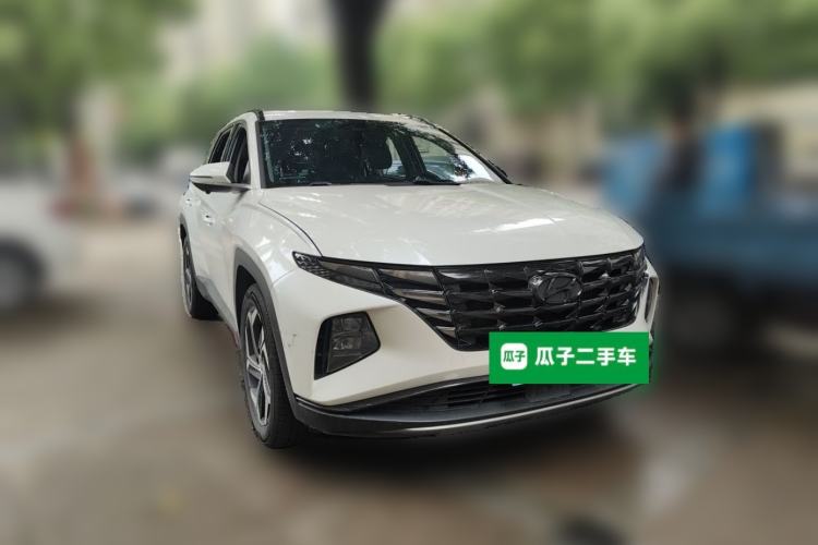 Used Hyundai Tucson 2023 Tucson L 1.5T Automatic Two-Wheel Drive LUX Prestige Edition Front Right 45 Deg
