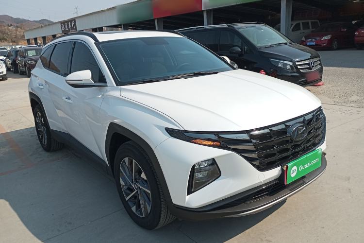 Used Hyundai Tucson 2023 Tucson L 1.5T Automatic Two-Wheel Drive GLX Elite Edition Front Right 45 Deg
