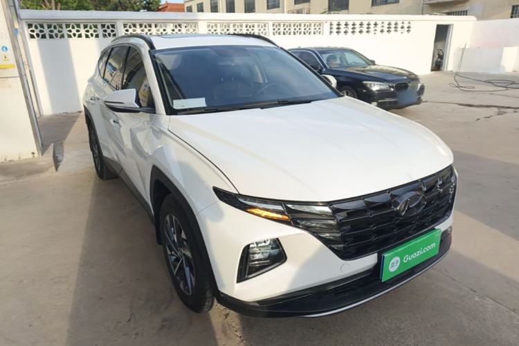 Used Hyundai Tucson 2023 Tucson L 1.5T Automatic Two-Wheel Drive GLX Elite Edition Front Right 45 Deg