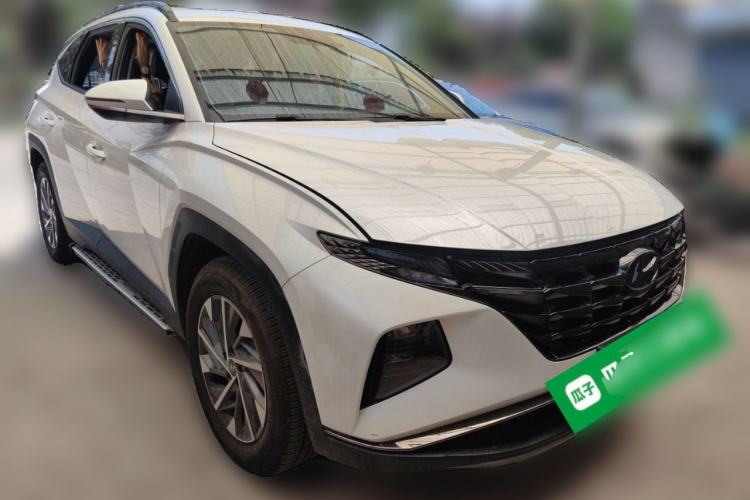 Used Hyundai Tucson 2023 Tucson L 1.5T Automatic Two-Wheel Drive GLX Elite Edition Front Right 45 Deg