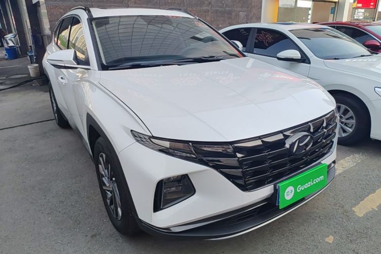 Used Hyundai Tucson 2023 Tucson L 1.5T Automatic Two-Wheel Drive GLX Elite Edition Front Right 45 Deg