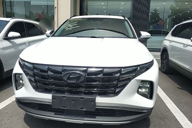 Used Hyundai Tucson 2023 Tucson L 1.5T Automatic Two-Wheel Drive DLX Luxury Edition Front