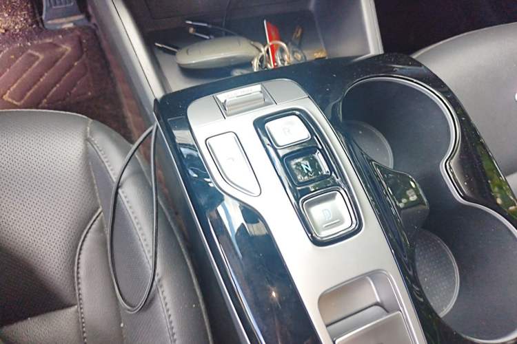 Used Hyundai Tucson 2023 Tucson L 1.5T Automatic Two-Wheel Drive DLX Luxury Edition Gear Lever