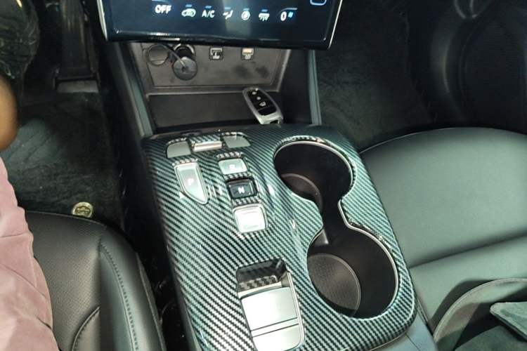 Used Hyundai Tucson 2023 Tucson L 1.5T Automatic Two-Wheel Drive DLX Luxury Edition Gear Lever