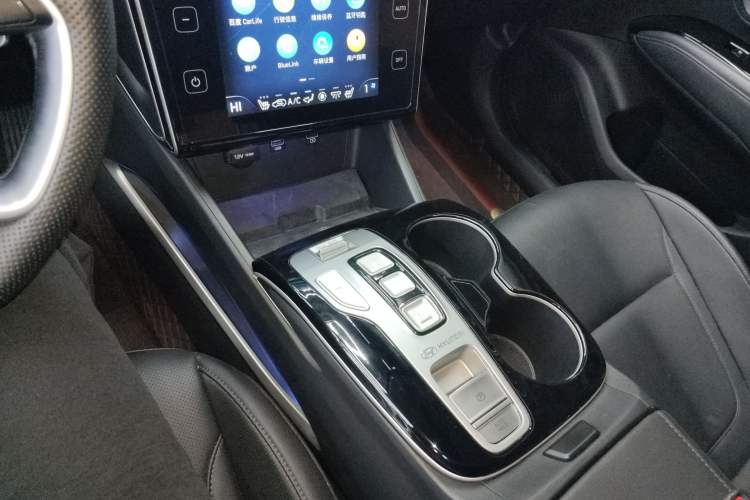 Used Hyundai Tucson 2023 Tucson L 1.5T Automatic Two-Wheel Drive LUX Prestige Edition Gear Lever