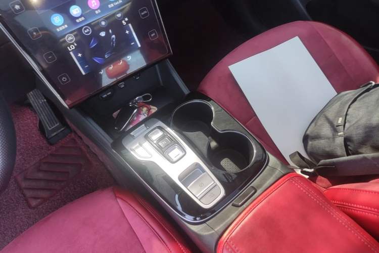 Used Hyundai Tucson 2023 Tucson L 1.5T Automatic Two-Wheel Drive GLX Elite Edition Gear Lever