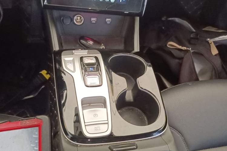Used Hyundai Tucson 2023 Tucson L 1.5T Automatic Two-Wheel Drive LUX Prestige Edition Gear Lever