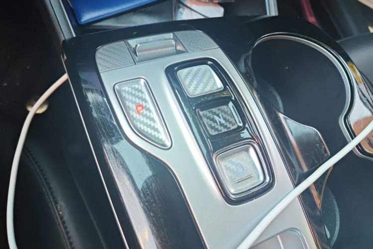 Used Hyundai Tucson 2023 Tucson L 1.5T Automatic Two-Wheel Drive DLX Luxury Edition Gear Lever