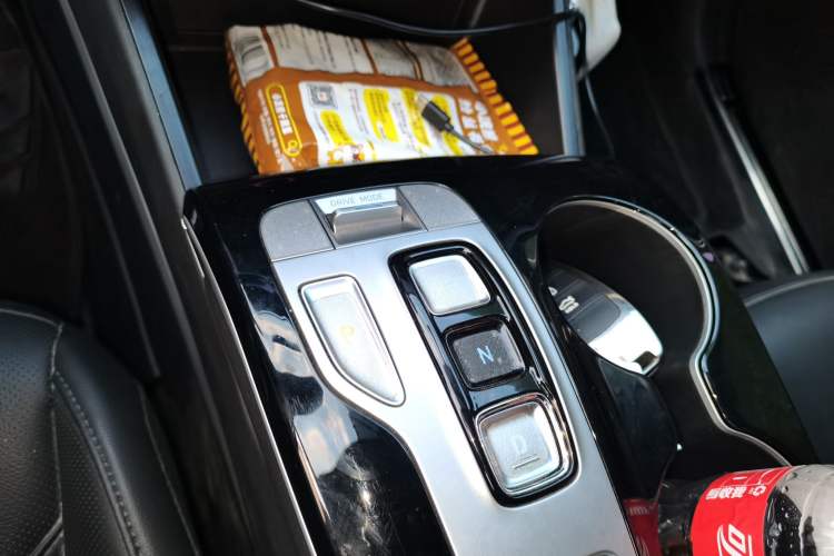 Used Hyundai Tucson 2023 Tucson L 1.5T Automatic Two-Wheel Drive DLX Luxury Edition Gear Lever