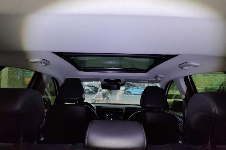 Used Hyundai Tucson 2023 Tucson L 1.5T Automatic Two-Wheel Drive DLX Luxury Edition Headliner