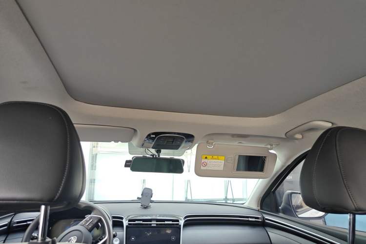 Used Hyundai Tucson 2023 Tucson L 1.5T Automatic Two-Wheel Drive GLX Elite Edition Headliner