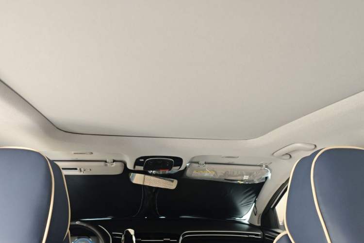 Used Hyundai Tucson 2023 Tucson L 1.5T Automatic Two-Wheel Drive DLX Luxury Edition Headliner