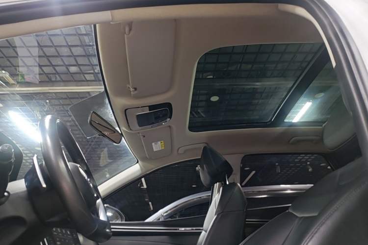 Used Hyundai Tucson 2023 Tucson L 1.5T Automatic Two-Wheel Drive GLX Elite Edition Headliner