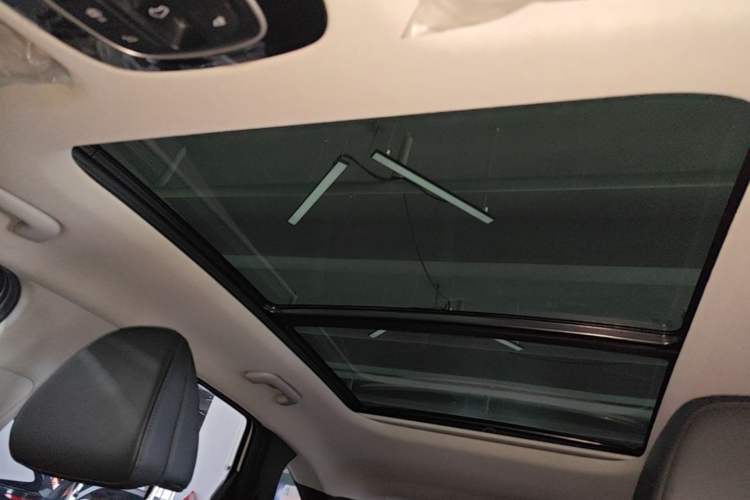 Used Hyundai Tucson 2023 Tucson L 1.5T Automatic Two-Wheel Drive GLX Elite Edition Headliner