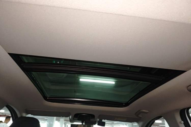 Used Hyundai Tucson 2023 Tucson L 1.5T Automatic Two-Wheel Drive DLX Luxury Edition Headliner