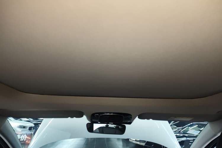 Used Hyundai Tucson 2023 Tucson L 1.5T Automatic Two-Wheel Drive DLX Luxury Edition Headliner