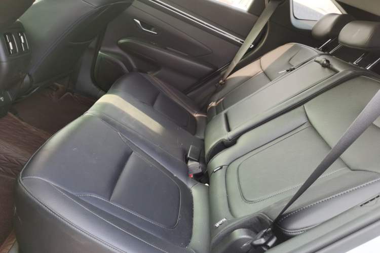 Used Hyundai Tucson 2023 Tucson L 1.5T Automatic Two-Wheel Drive DLX Luxury Edition Interior 4