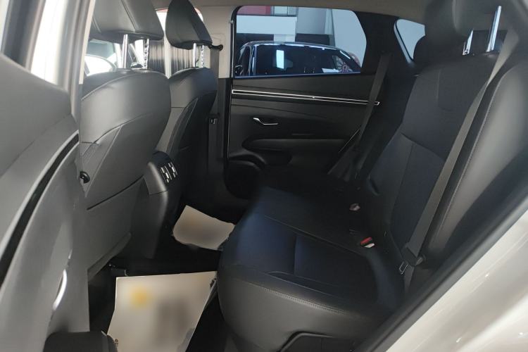Used Hyundai Tucson 2023 Tucson L 1.5T Automatic Two-Wheel Drive DLX Luxury Edition Interior 4