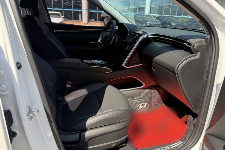 Used Hyundai Tucson 2023 Tucson L 1.5T Automatic Two-Wheel Drive DLX Luxury Edition Interior 5
