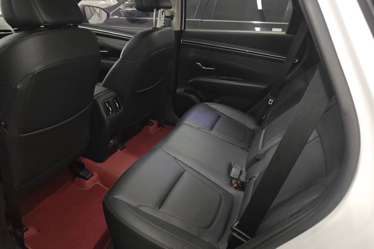 Used Hyundai Tucson 2023 Tucson L 1.5T Automatic Two-Wheel Drive DLX Luxury Edition Interior 5