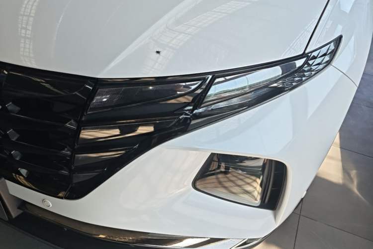 Used Hyundai Tucson 2023 Tucson L 1.5T Automatic Two-Wheel Drive DLX Luxury Edition Left Front Headlight