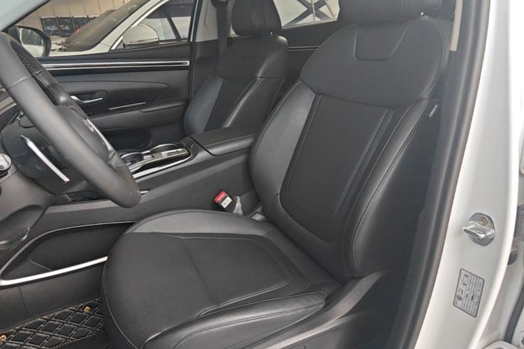 Used Hyundai Tucson 2023 Tucson L 1.5T Automatic Two-Wheel Drive DLX Luxury Edition Left Front Seat