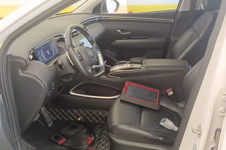 Used Hyundai Tucson 2023 Tucson L 1.5T Automatic Two-Wheel Drive LUX Prestige Edition Left Front Seat