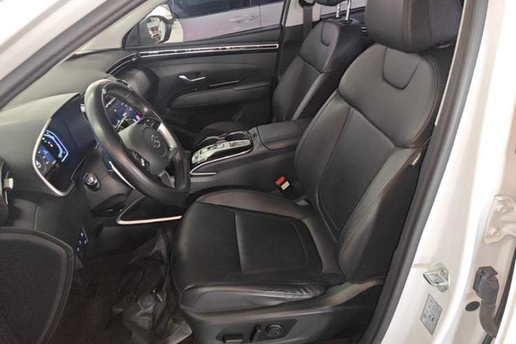 Used Hyundai Tucson 2023 Tucson L 1.5T Automatic Two-Wheel Drive GLX Elite Edition Left Front Seat