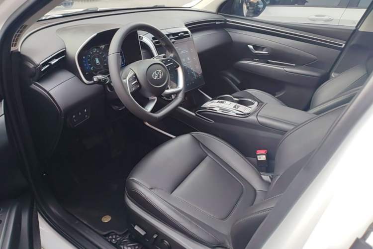 Used Hyundai Tucson 2023 Tucson L 1.5T Automatic Two-Wheel Drive GLX Elite Edition Left Front Seat