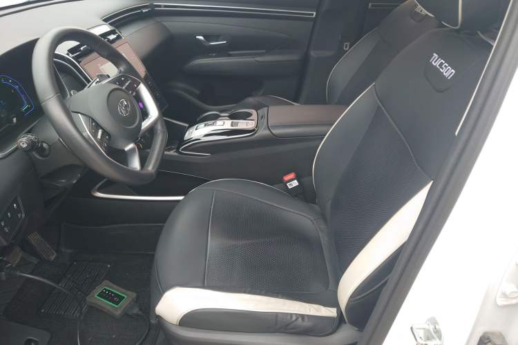 Used Hyundai Tucson 2023 Tucson L 1.5T Automatic Two-Wheel Drive DLX Luxury Edition Left Front Seat