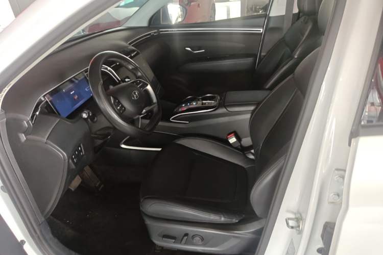 Used Hyundai Tucson 2023 Tucson L 1.5T Automatic Two-Wheel Drive LUX Prestige Edition Left Front Seat