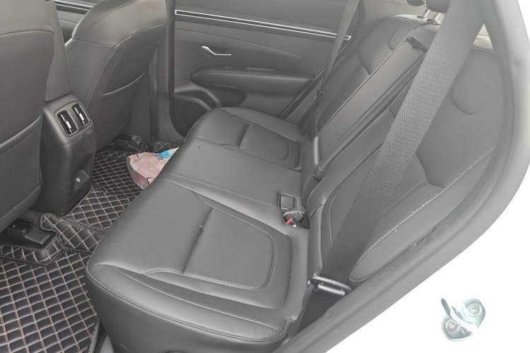Used Hyundai Tucson 2023 Tucson L 1.5T Automatic Two-Wheel Drive GLX Elite Edition Left Rear Seat
