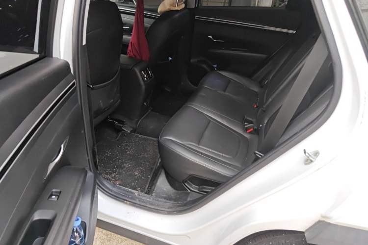 Used Hyundai Tucson 2023 Tucson L 1.5T Automatic Two-Wheel Drive GLX Elite Edition Left Rear Seat