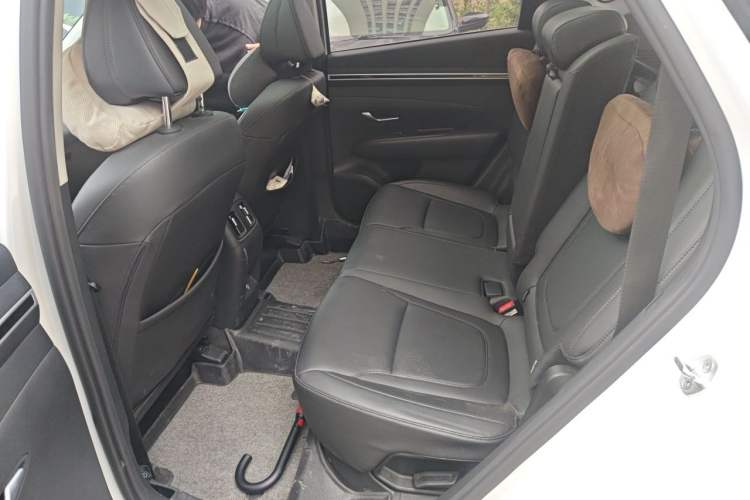 Used Hyundai Tucson 2023 Tucson L 1.5T Automatic Two-Wheel Drive DLX Luxury Edition Left Rear Seat