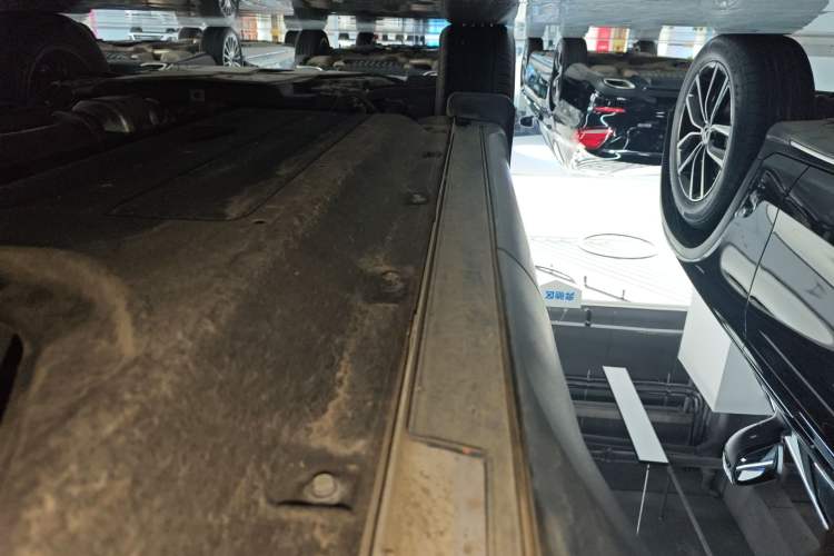 Used Hyundai Tucson 2023 Tucson L 1.5T Automatic Two-Wheel Drive GLX Elite Edition Left Side Sill