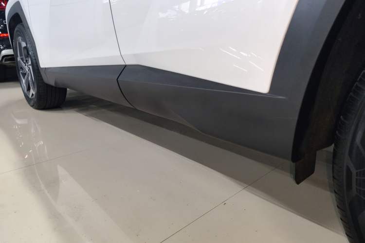 Used Hyundai Tucson 2023 Tucson L 1.5T Automatic Two-Wheel Drive DLX Luxury Edition Left Side Sill