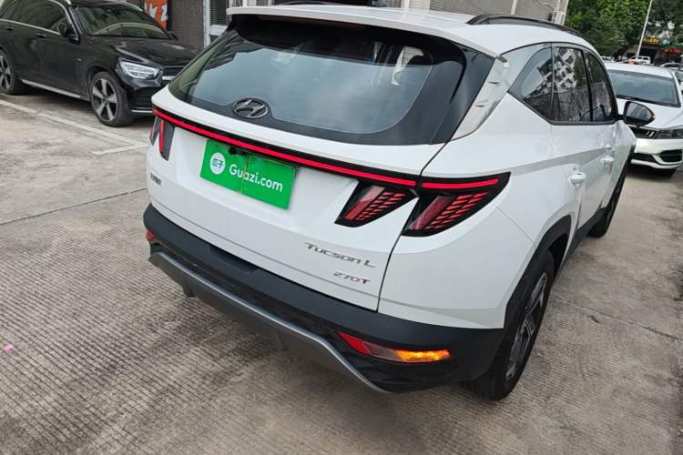 Used Hyundai Tucson 2023 Tucson L 1.5T Automatic Two-Wheel Drive DLX Luxury Edition Rear Right 45 Deg