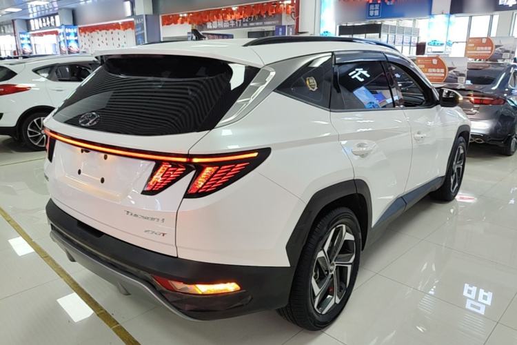 Used Hyundai Tucson 2023 Tucson L 1.5T Automatic Two-Wheel Drive DLX Luxury Edition Rear Right 45 Deg
