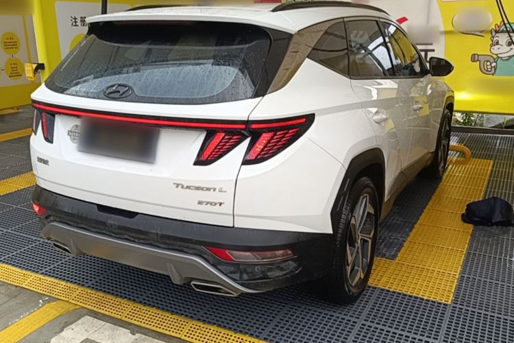 Used Hyundai Tucson 2023 Tucson L 1.5T Automatic Two-Wheel Drive LUX Prestige Edition Rear Right 45 Deg