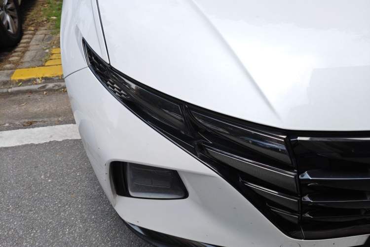 Used Hyundai Tucson 2023 Tucson L 1.5T Automatic Two-Wheel Drive LUX Prestige Edition Right Front Headlight