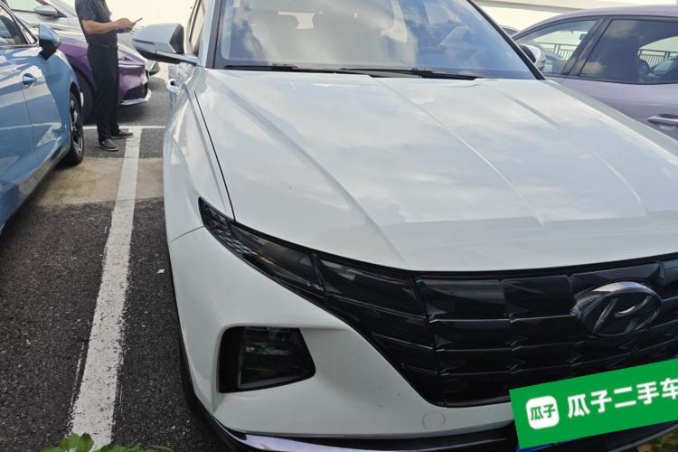 Used Hyundai Tucson 2023 Tucson L 1.5T Automatic Two-Wheel Drive GLX Elite Edition Right Front Headlight