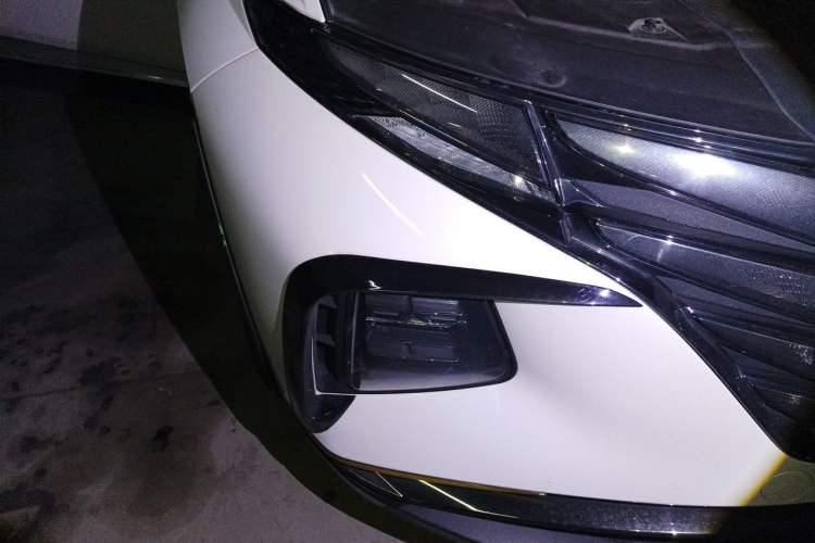 Used Hyundai Tucson 2023 Tucson L 1.5T Automatic Two-Wheel Drive GLX Elite Edition Right Front Headlight