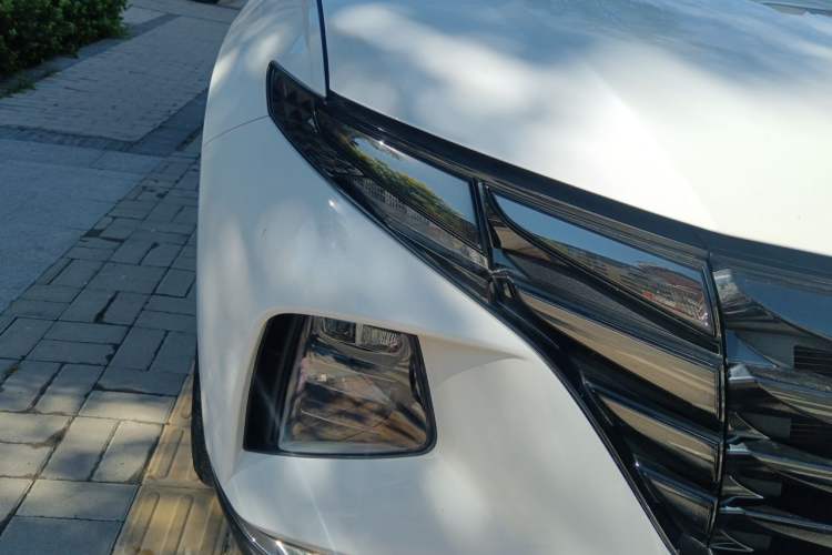 Used Hyundai Tucson 2023 Tucson L 1.5T Automatic Two-Wheel Drive DLX Luxury Edition Right Front Headlight