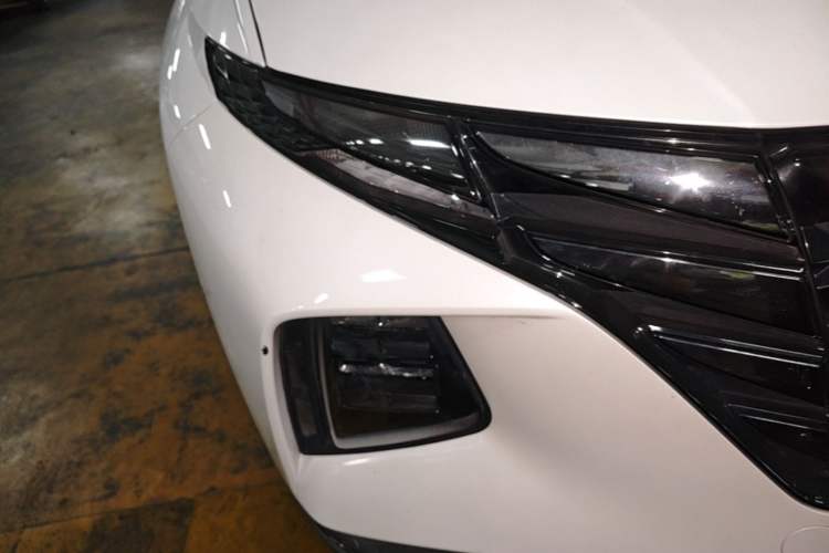 Used Hyundai Tucson 2023 Tucson L 1.5T Automatic Two-Wheel Drive DLX Luxury Edition Right Front Headlight