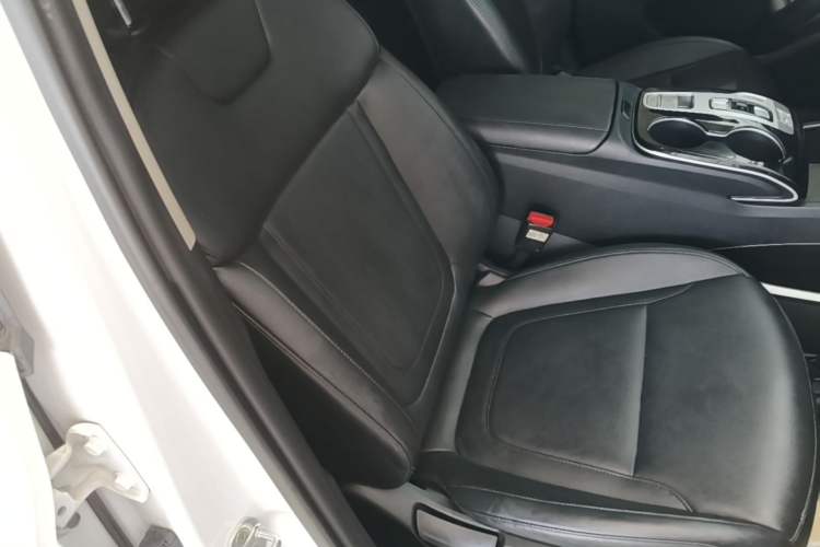 Used Hyundai Tucson 2023 Tucson L 1.5T Automatic Two-Wheel Drive GLX Elite Edition Right Front Seat