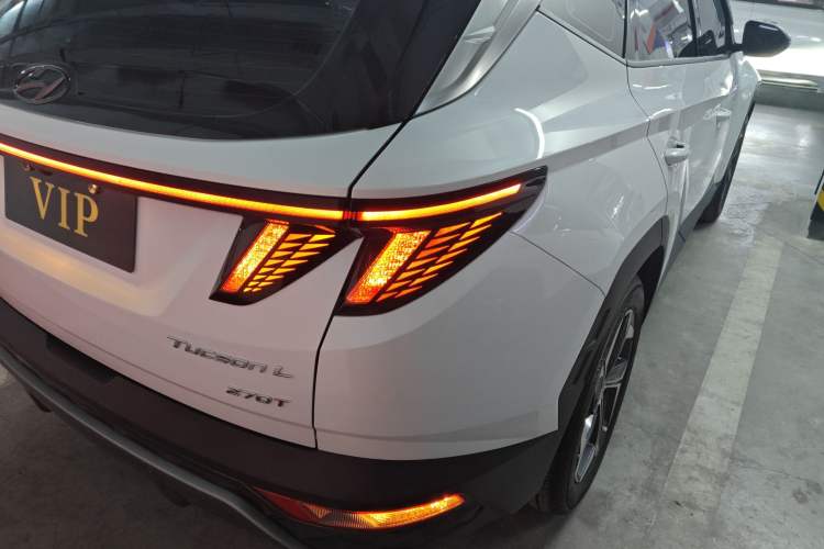 Used Hyundai Tucson 2023 Tucson L 1.5T Automatic Two-Wheel Drive DLX Luxury Edition Right Rear Taillight