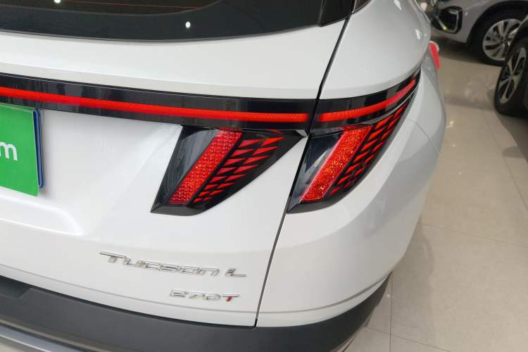 Used Hyundai Tucson 2023 Tucson L 1.5T Automatic Two-Wheel Drive DLX Luxury Edition Right Rear Taillight